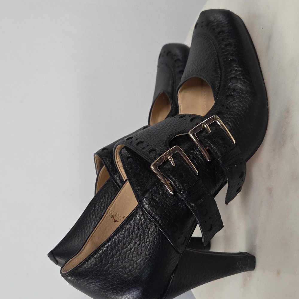Clarks Black Leather Heeled Shoes with Buckle Detail Size 7 - Picture 3 of 6